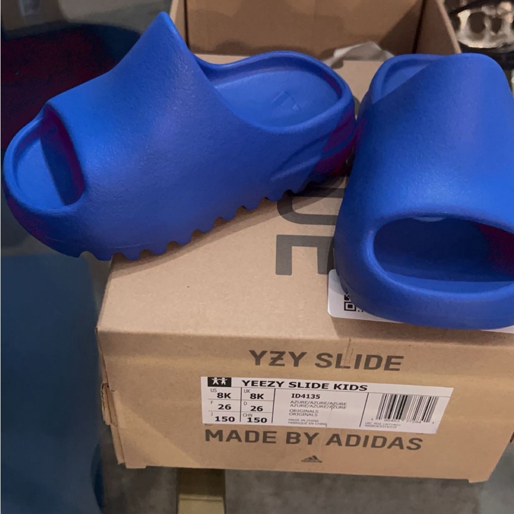 New Toddler Yeezy Slides